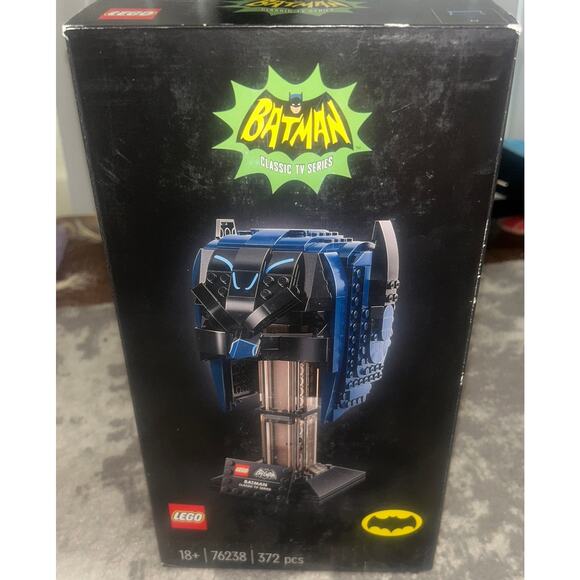 LEGO DC Classic TV Series Batman Cowl Building Set (NWT) - Picture 1 of 3